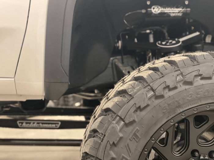 2020+ GMC 2500/3500 Front Fender Flare Caps